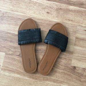AE Sandals